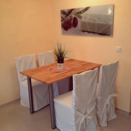 Gaestehaus Am Fischerweg Apartment Lauterbach (Rugen)