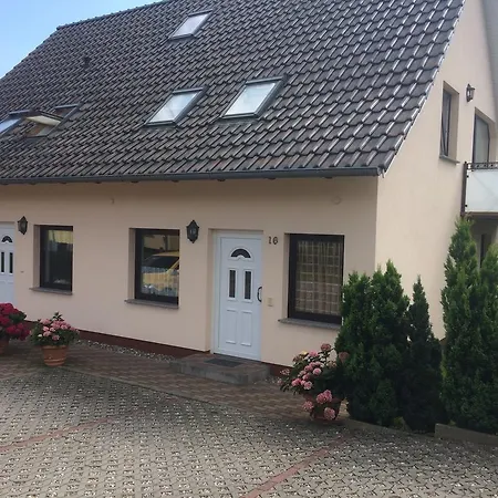 Gaestehaus Am Fischerweg * Lauterbach (Rugen)